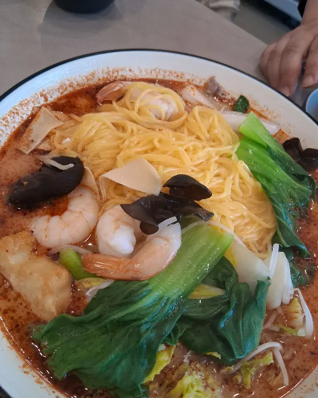 푸짐한 마라탕 한 그릇