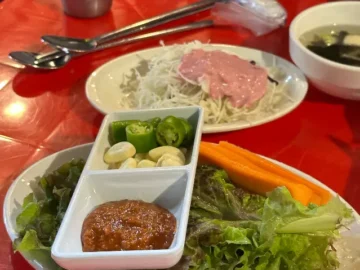 향긋한 추억이 피어나는 곳, 춘천골 닭갈비에서 맛보는 특별한 서울 맛집 여정