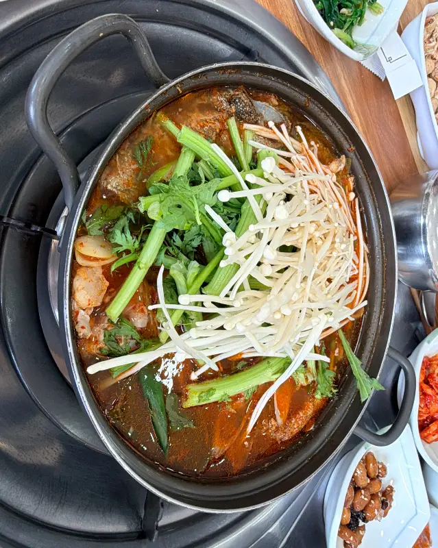 얼큰하고 시원한 매운탕