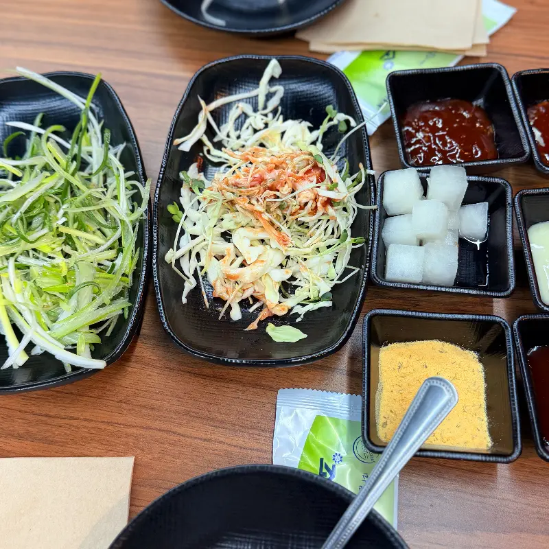 빅광양치킨 닭발튀김