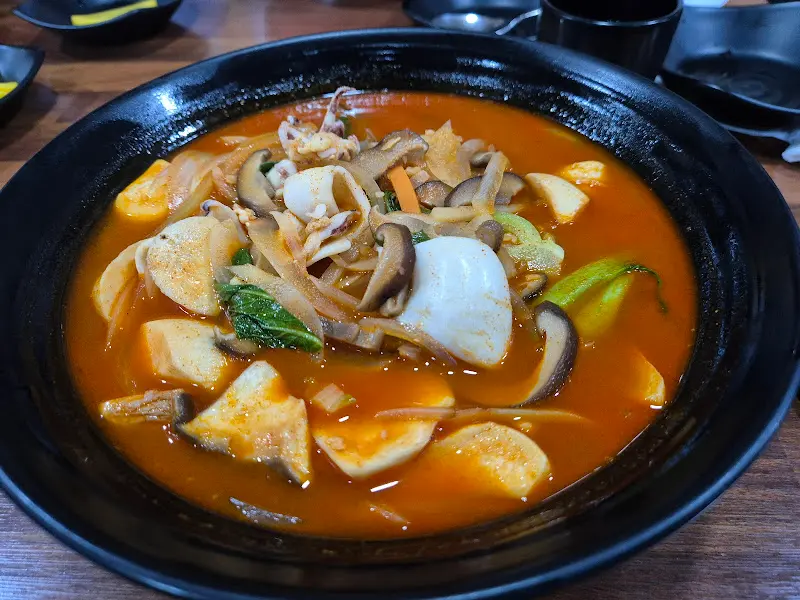 해산물 가득한 짬뽕