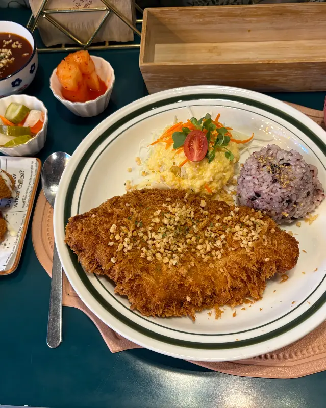 야미얌 기본 돈까스