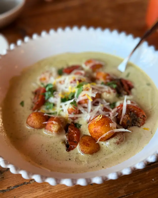 네 가지 치즈 뇨끼