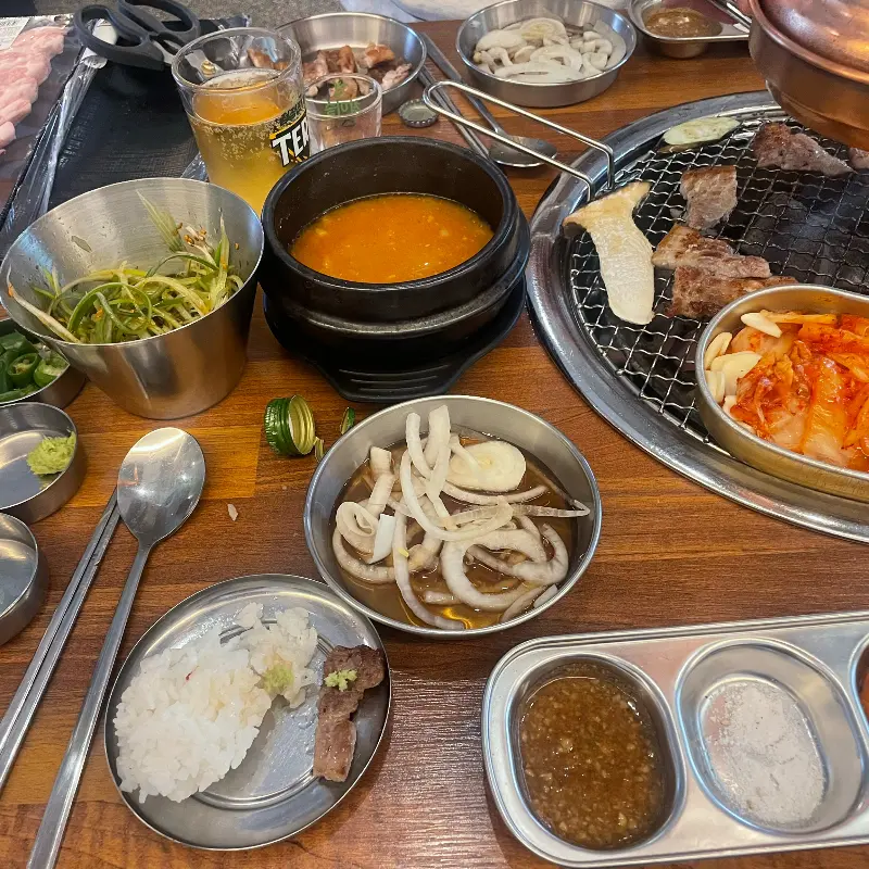 푸짐한 한 상 차림