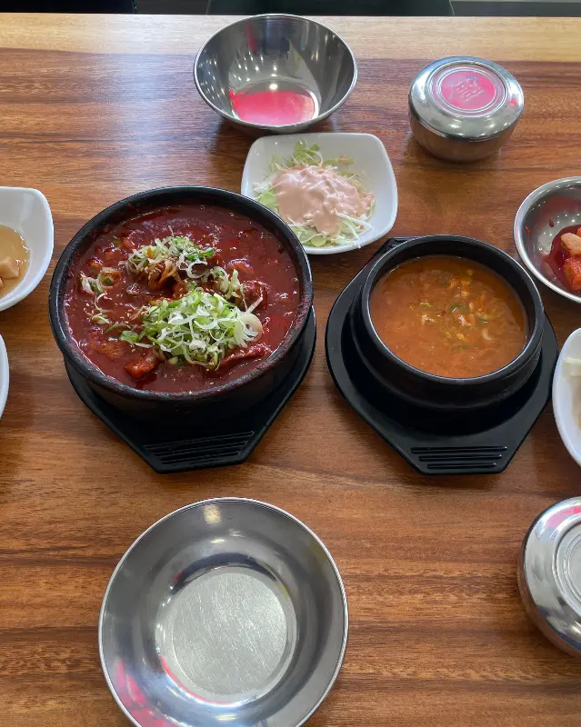 푸짐한 한상 차림