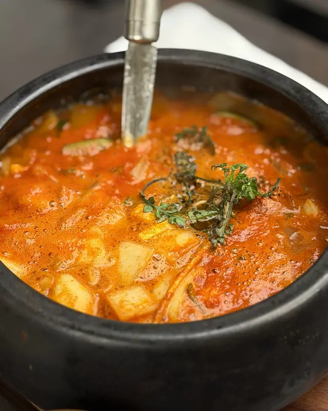 고급스러운 분위기의 내부