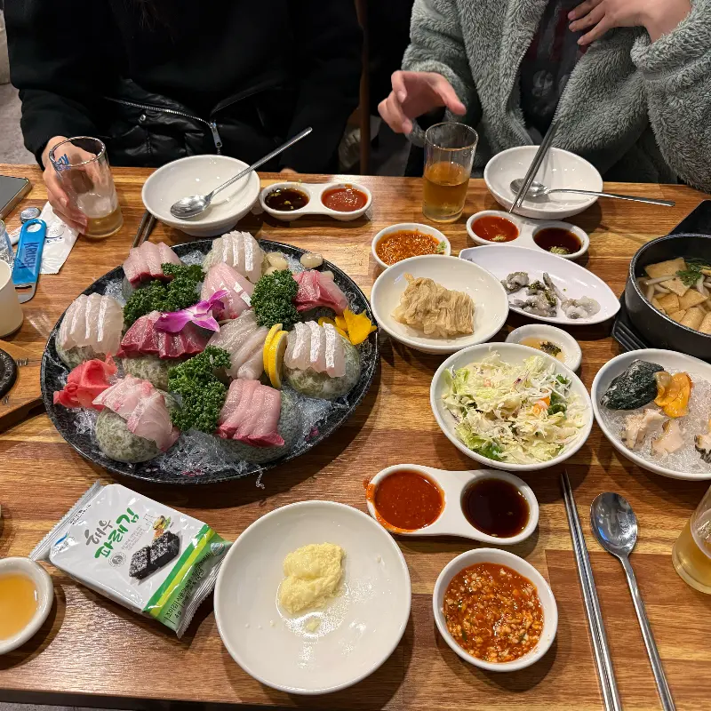 회모리 테이블 전경