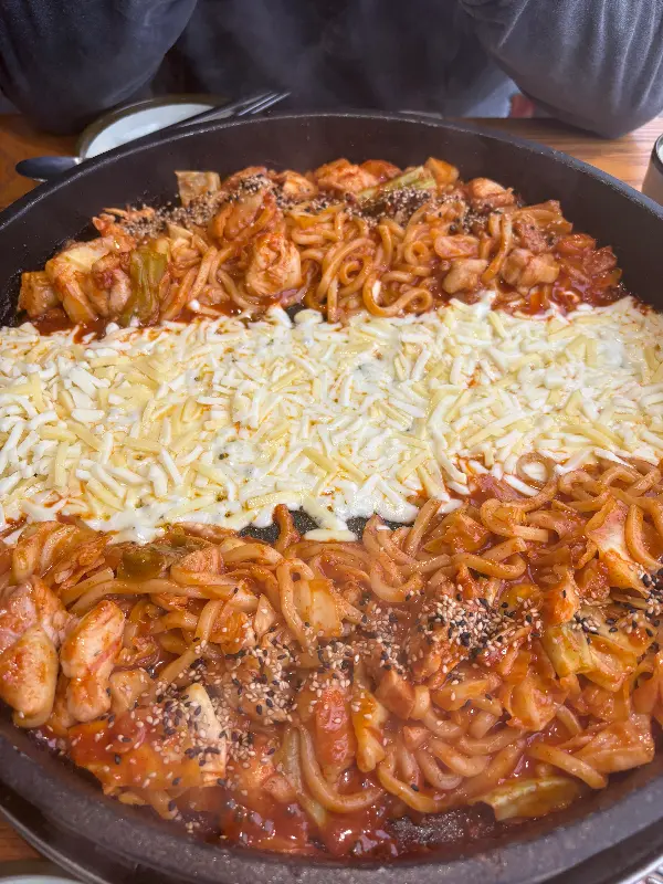 닭갈비 전체샷
