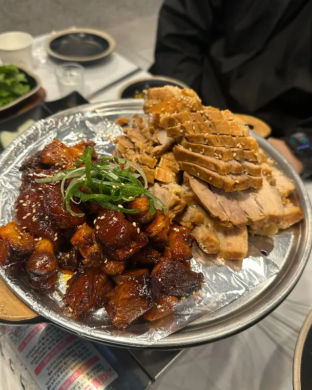 족발과 불족의 환상적인 비주얼