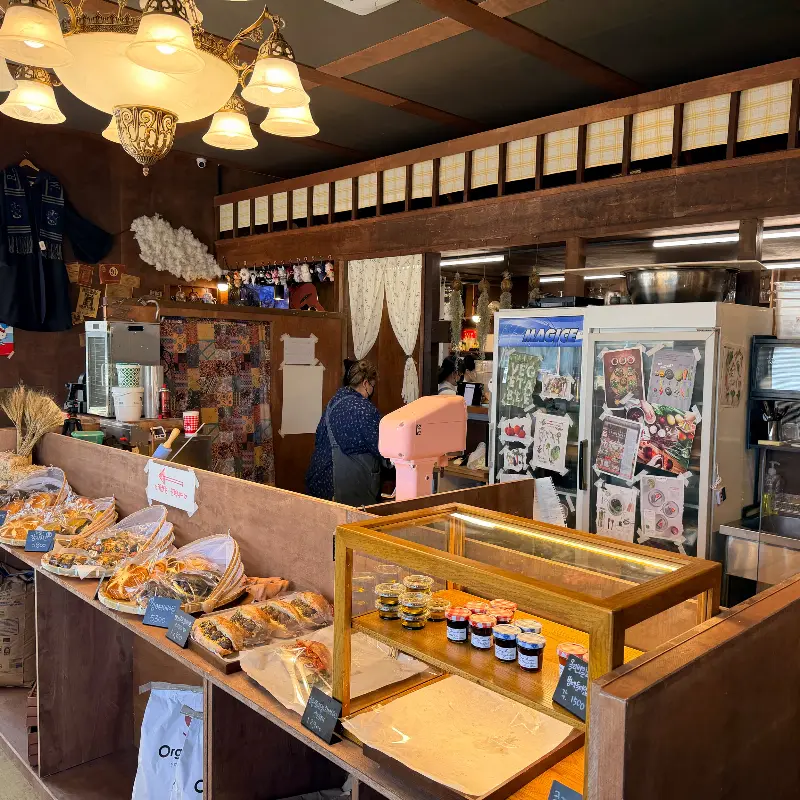 나예다락 내부 인테리어