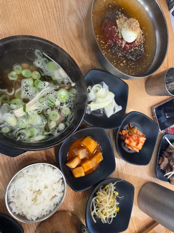 고창면옥의 푸짐한 한 상