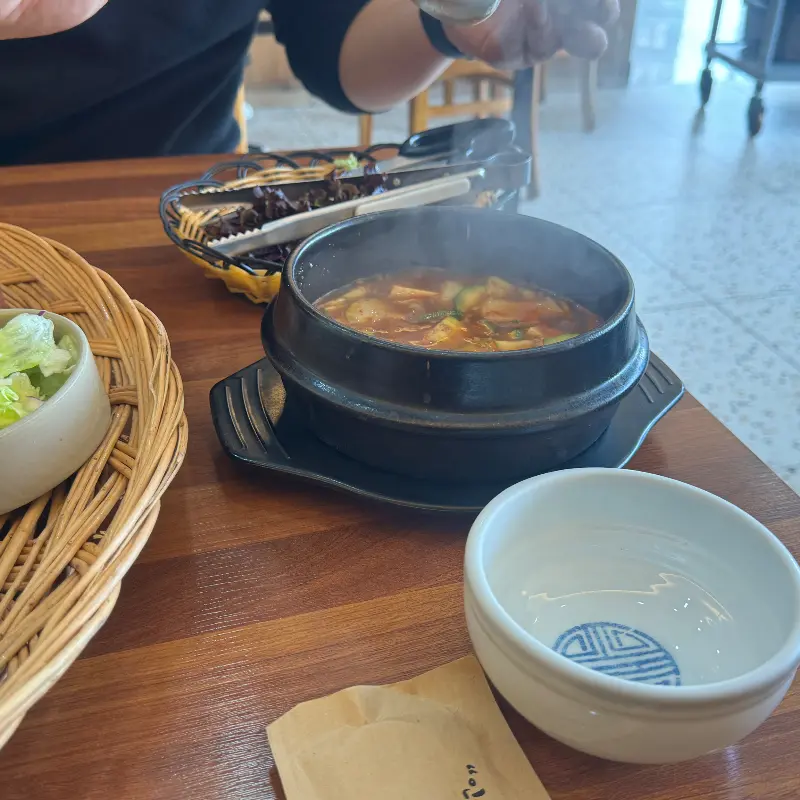 돌솥밥과 찌개