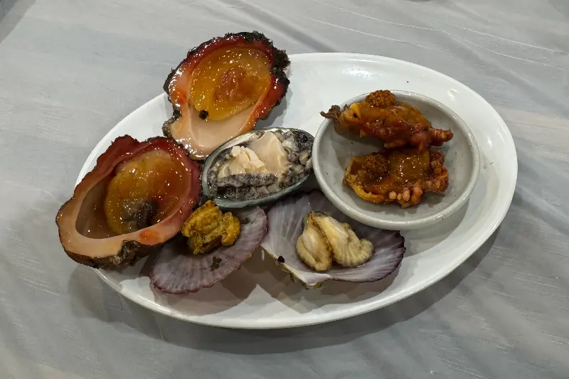 신선한 해산물 모듬