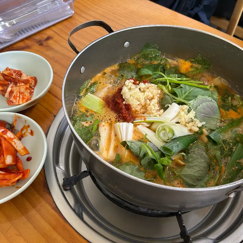 맛깔스러운 밑반찬