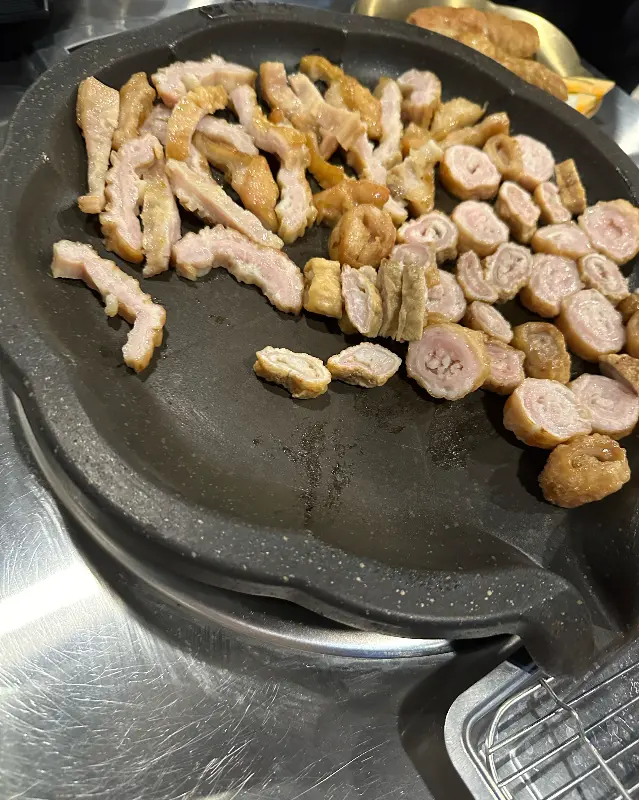 불판 가득 올려진 특막창