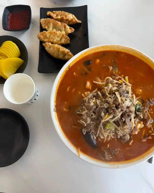 미인짬뽕의 군만두, 짬뽕