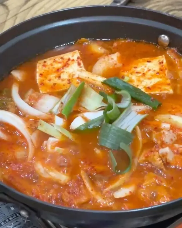 흑돼지 김치찌개