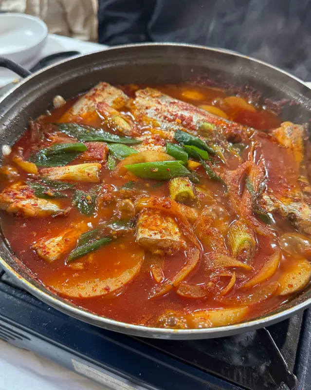 보글보글 끓고 있는 갈치조림