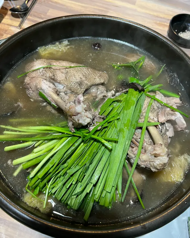 능이 오리 백숙