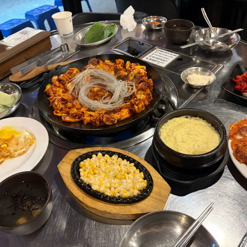 쭈꾸미 한 상 차림