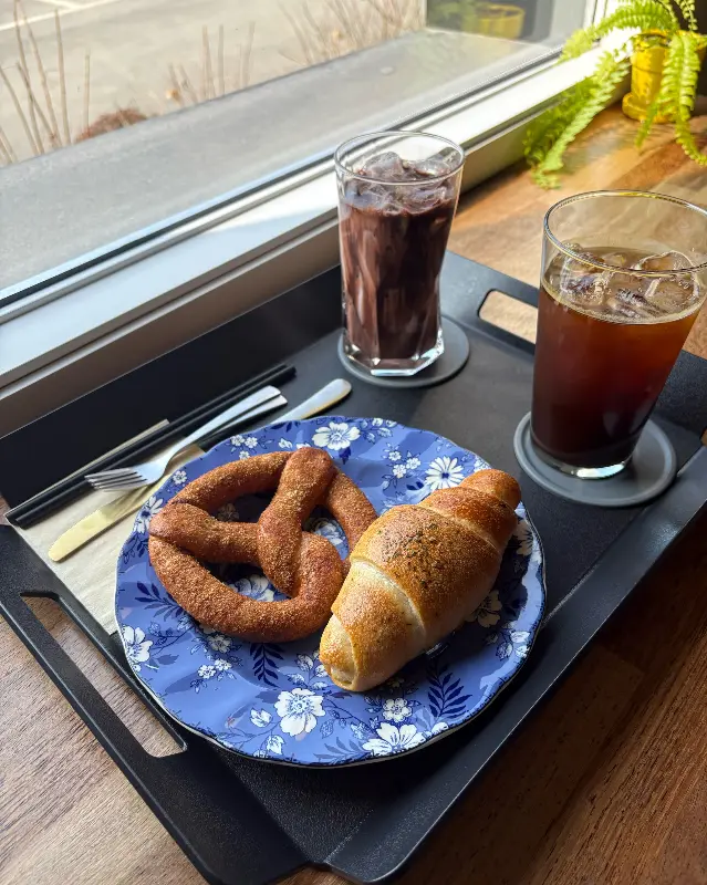 카페 문의 커피와 빵