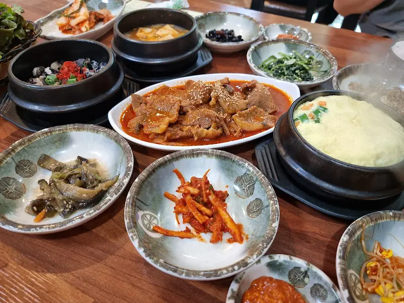 우렁쌈장, 된장찌개, 계란찜, 제육볶음