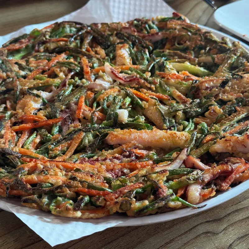 해물이 듬뿍 들어간 해물파전