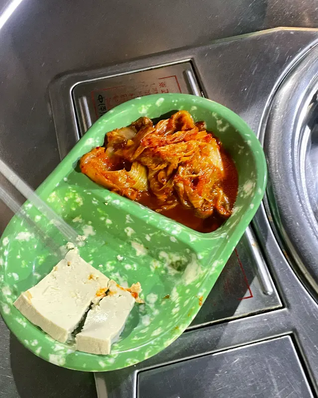 기본안주 두부김치