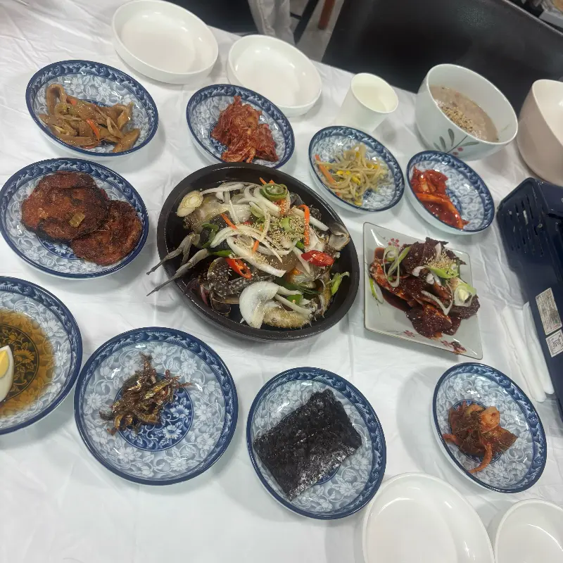 푸짐한 한 상 차림