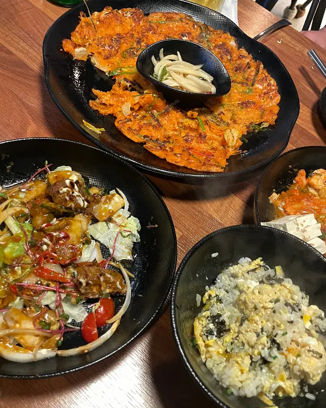 베이컨 치즈 김치전