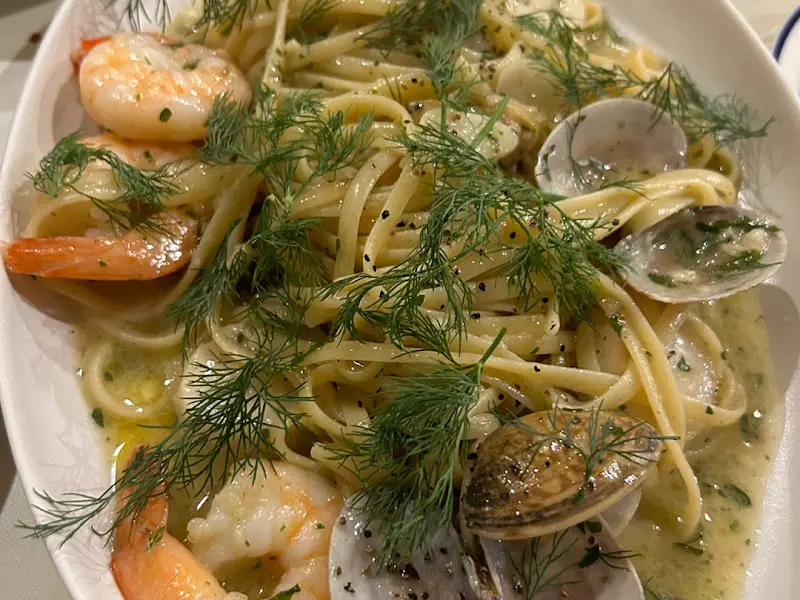 신선한 해산물이 들어간 파스타