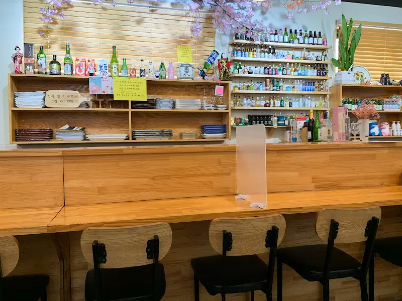 아늑하고 따뜻한 분위기의 내부