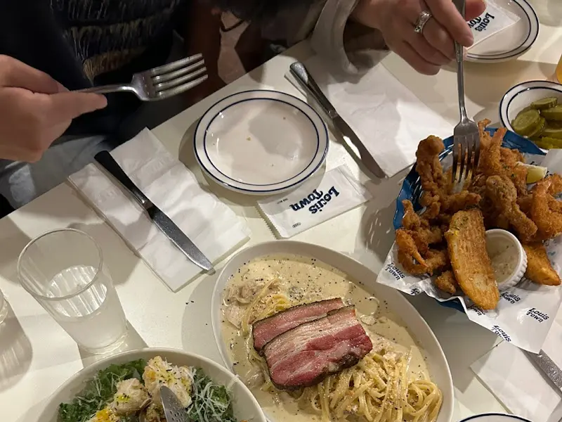 베이컨 크림 파스타와 곁들여 먹는 피클