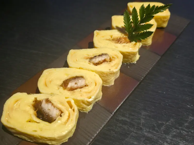 장어롤, 곁들임 메뉴도 놓치지 마세요!