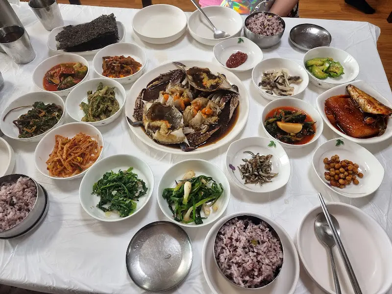 토담집 전체 상차림