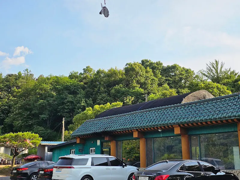 식당 건물 외관