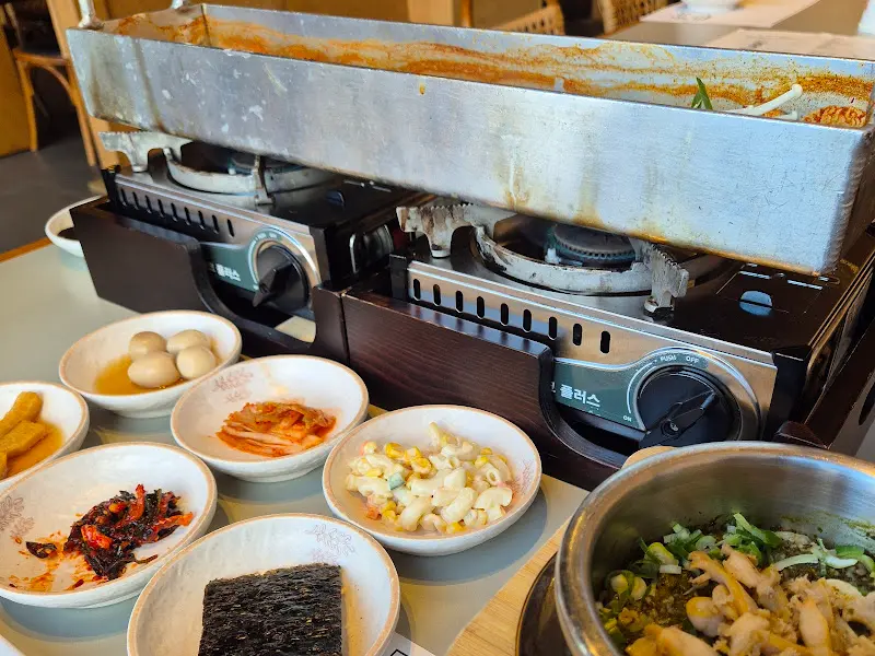 테이블 전체 샷