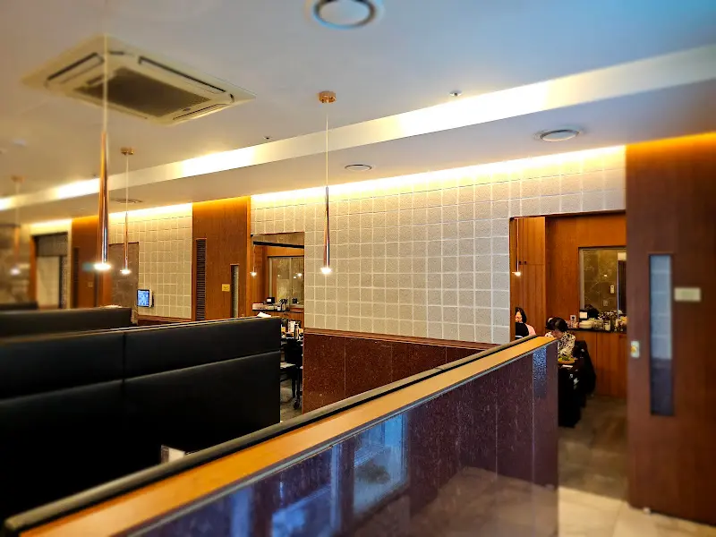 깔끔하고 넓은 내부