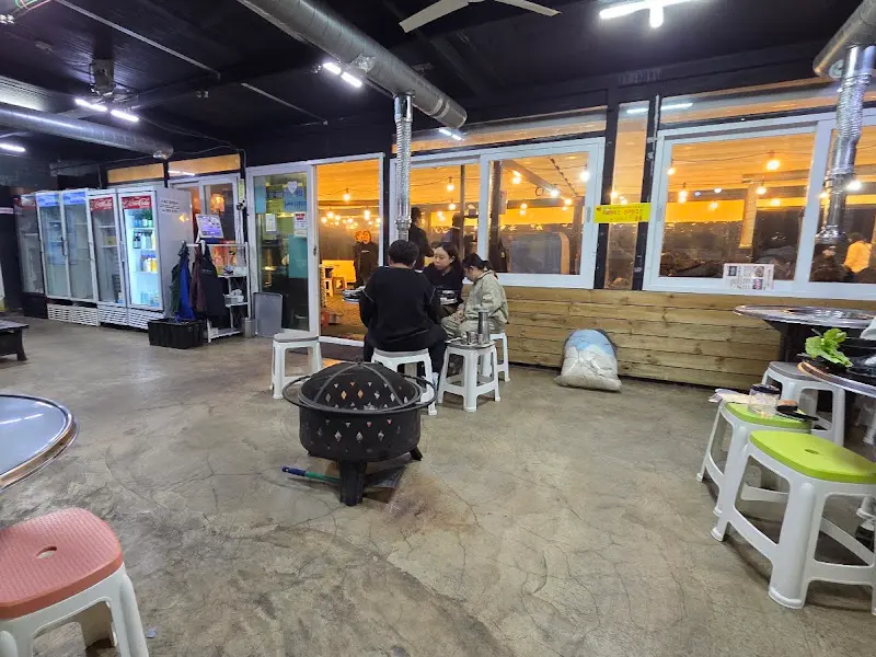 난드르바당 내부 모습