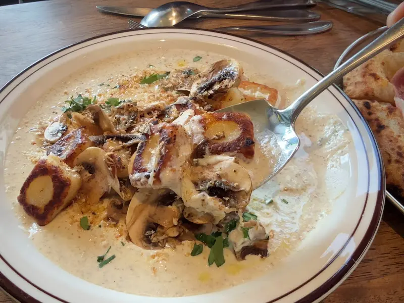 트러플 크림 뇨끼의 모습