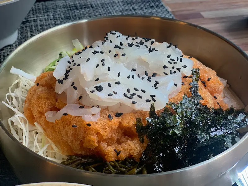 푸짐한 물회 한 상