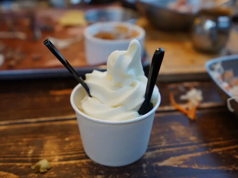 입가심으로 좋은 상큼한 소프트 아이스크림