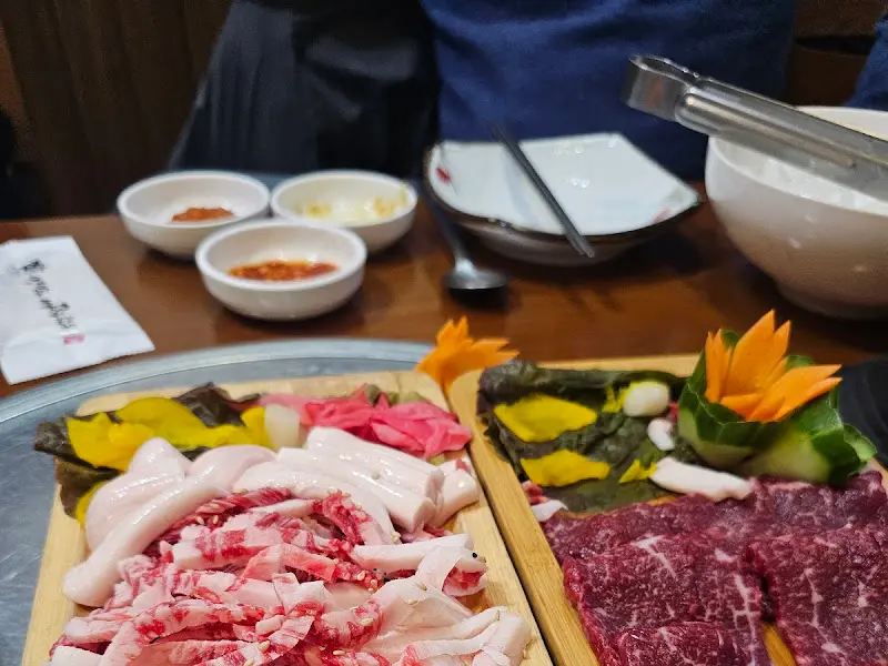 신선한 한우 차돌생고기