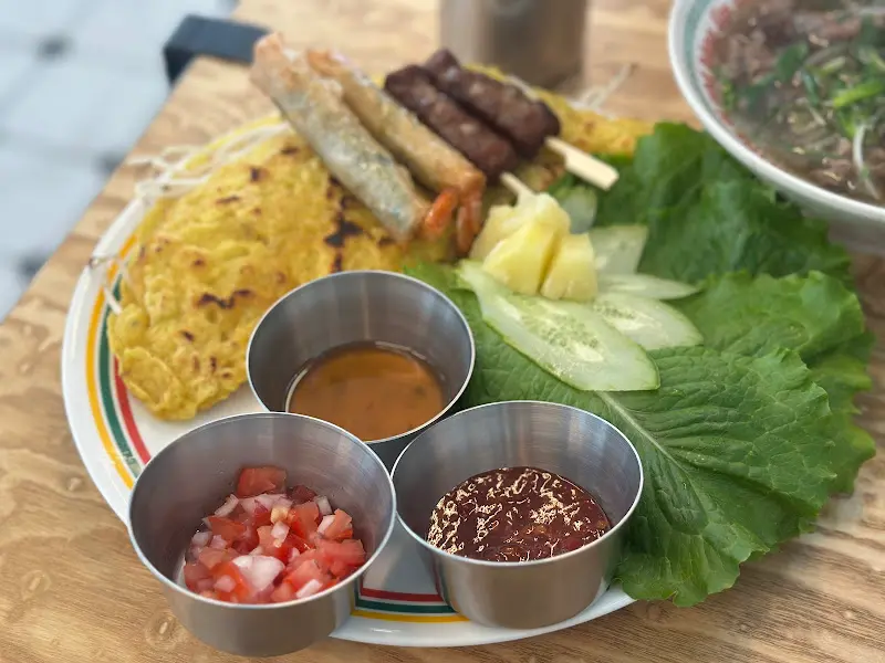 숯불 돼지고기 덮밥