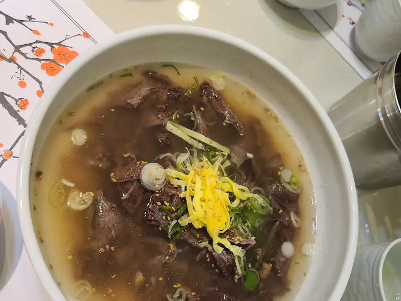 특색있는 갈비탕 비주얼