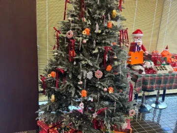 눈 내리는 날, 달콤한 도넛 찾아 떠난 수원 맛집 성지순례! 올드페리도넛 오목천점 완전정복!