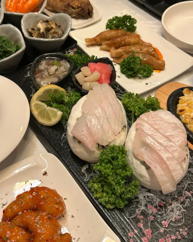 신선한 해산물 모듬