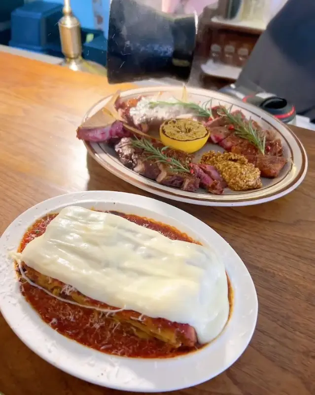 스테이크와 라자냐