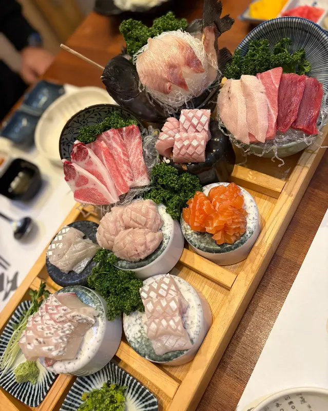 다미일식 모듬회