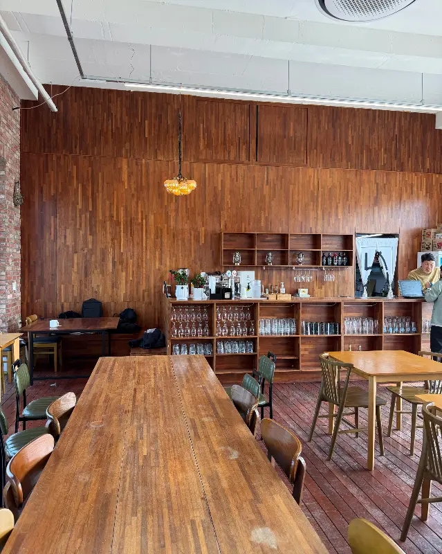 나나브런치 카페 내부